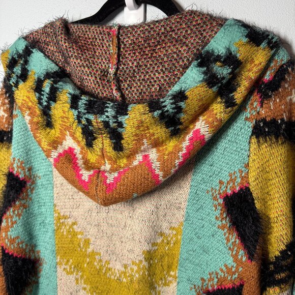 MaxSport Open 1 Button Hoodie Cardigan Eyelash Sweater XL Aztec Tribal Western - Picture 8 of 15